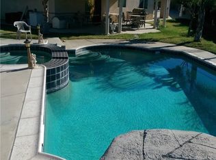 9876 Skyland Ct, Fontana, CA 92335