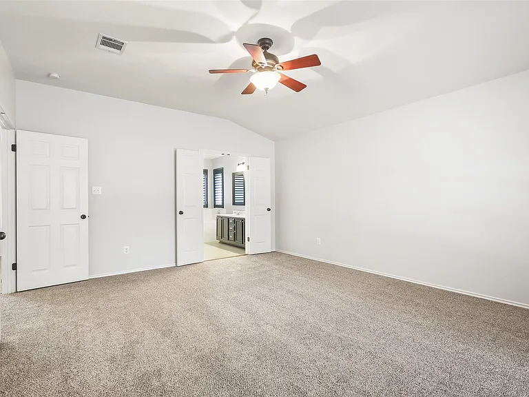 2604 Stenson Dr — Photo 23