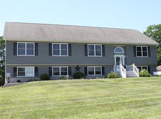 26 Winters Ln, Middletown, NY 10940