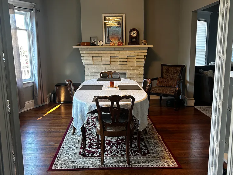 84 Manchester Pl #LOWER — Photo 6