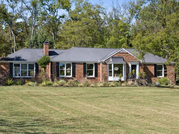313 Jocelyn Hollow Cir, Nashville, TN 37205