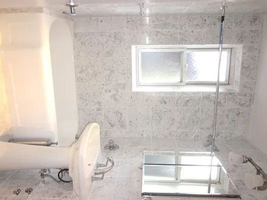 Rented by Metropolitan Equities | media 16