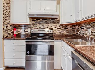 9801 Walnut St #208, Dallas, TX 75243