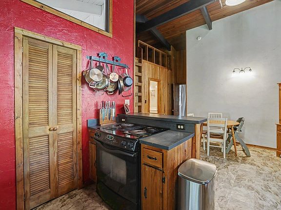 30th image of this home