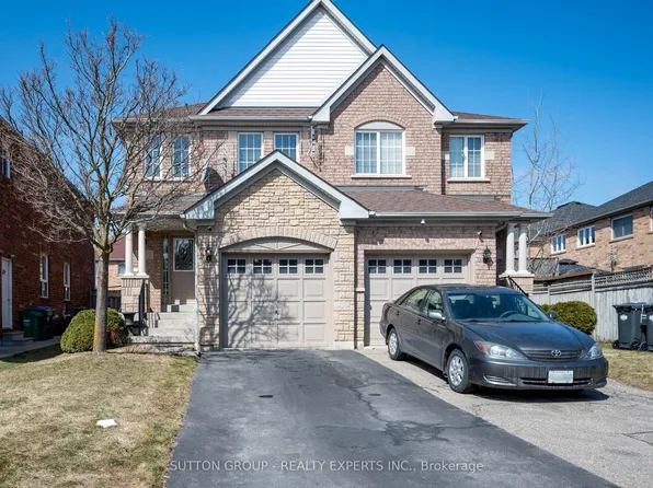 3077 Caulfield Cres, Mississauga, ON L5M 6J7