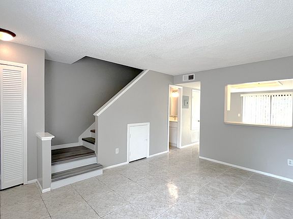 4th image of 12144 Pepperdine Pl #11205619