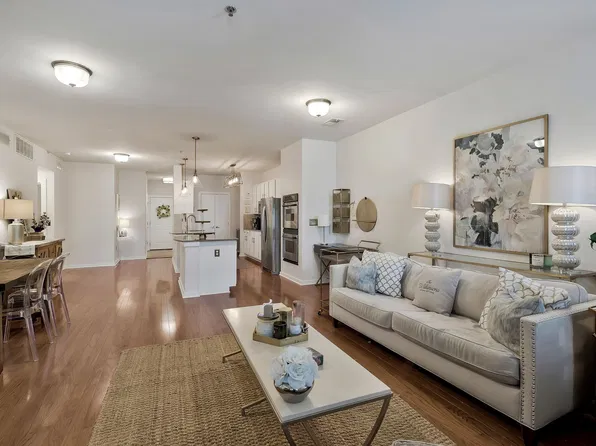 1803 Broadway APT 201, Nashville, TN 37203