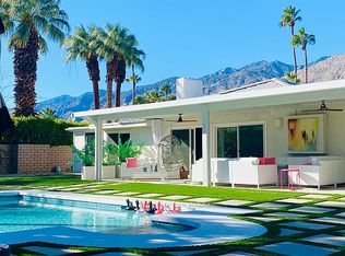 564 N Lujo Cir, Palm Springs, CA 92262