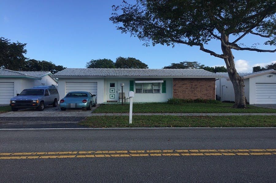 1st image of 8581 NW 17th St