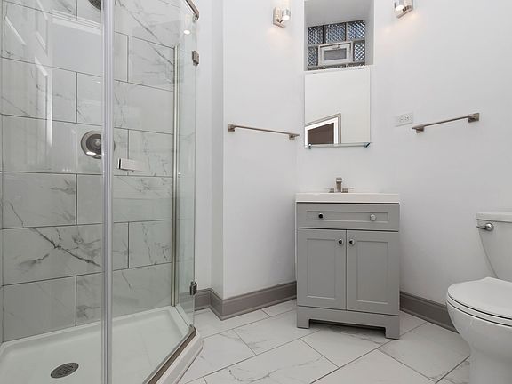 5th image of 2600-2602 W 23rd St #2600-1F