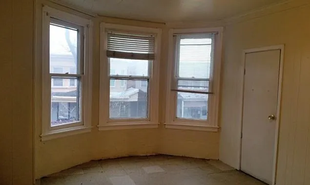 4142 N 7th St — Photo 12