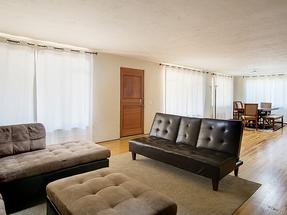 LivingRoom/Dining Combo