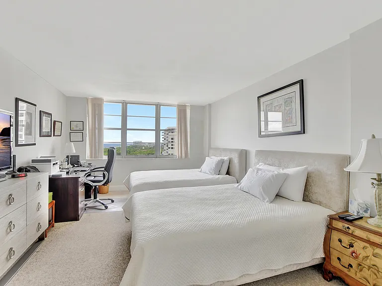 2121 N Ocean Blvd #1405E — Photo 17