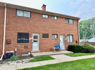 29218 Tessmer Ct #55, Madison Heights, MI 48071