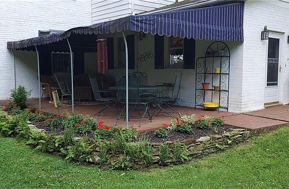 3rd image of 343 Wurtemburg Rd
