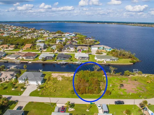 12422 QUINLAN AVENUE, PORT CHARLOTTE, FL 33981