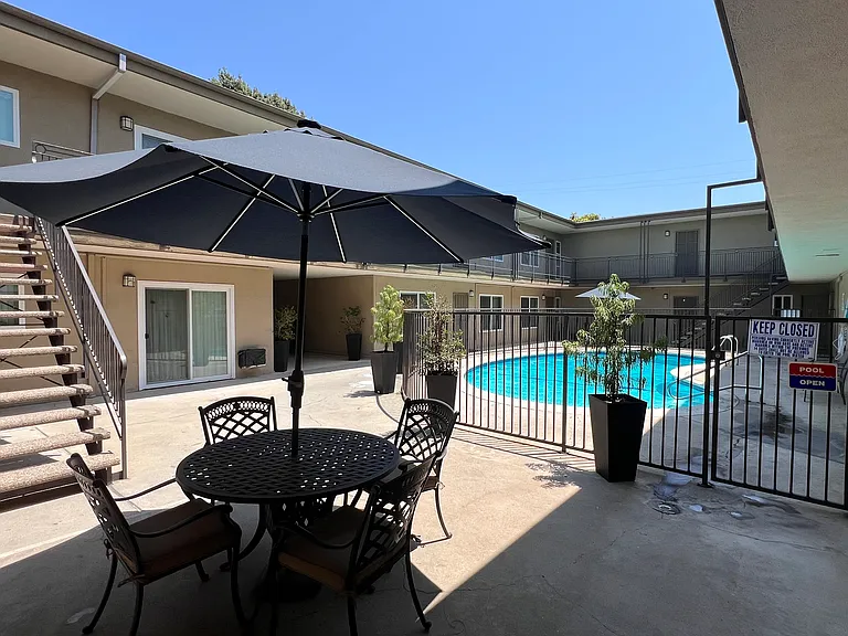 1419 S Orange Ave #15 — Photo 25