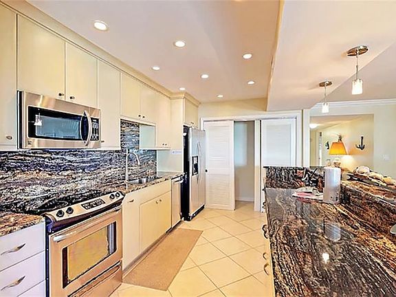5th image of 2721 W Gulf Dr Unit 210