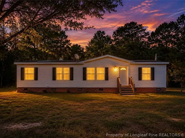 1234 Shaw Rd, Saint Pauls, NC 28384