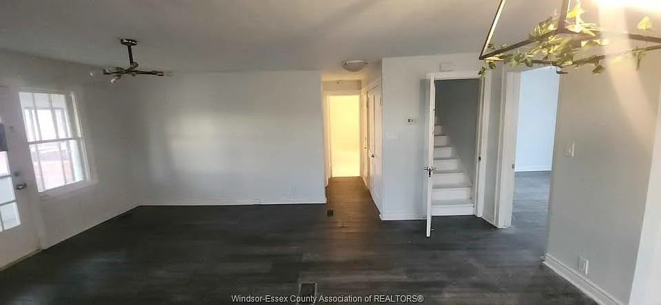 3 bed, $1,700 — Photo 3
