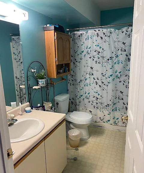 223 Hildred Dr — Photo 1