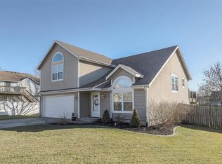 10215 E 220th St, Peculiar, MO 64078