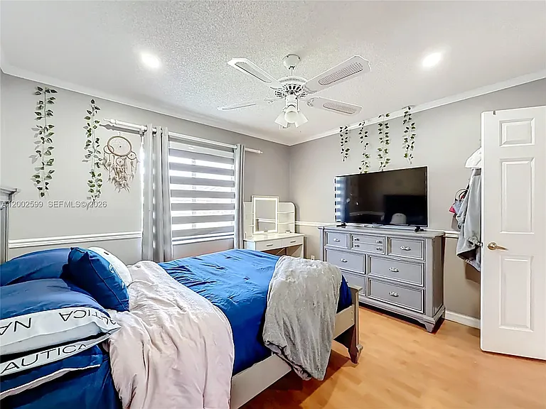 8060 NW 51st Ct — Photo 38