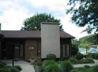 2012 Kinvara Dr, Pittsburgh, PA 15237