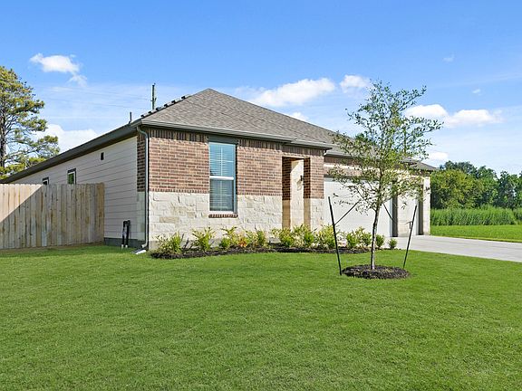 4th image of 11018 Youngquist Dr