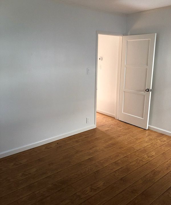 1st image of 116 Lukens Pl