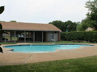 2012 Clubridge Dr, Carrollton, TX 75006