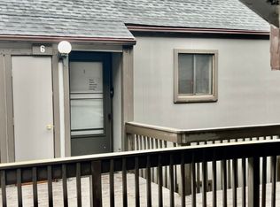 6 Middle Village Way, Tannersville, PA 18372