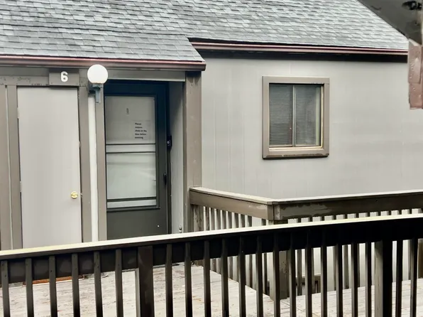 6 Middle Village Way, Tannersville, PA 18372