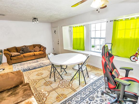 5th image of 23 Casa Grande Dr