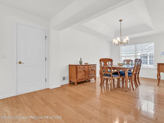 5th image of 2651 Silver Hill Lane