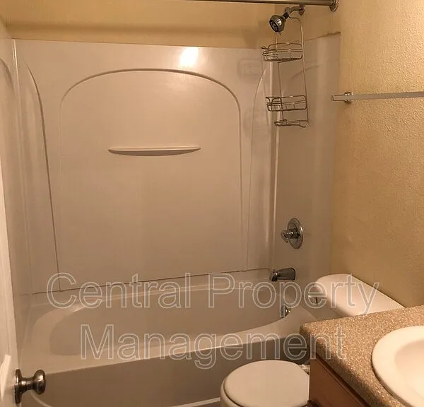 112 Silver Brook Dr — Photo 12