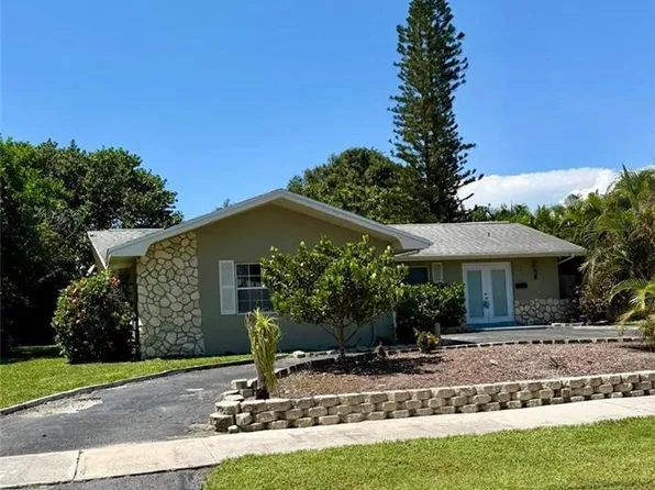 3530 Santiago WAY, NAPLES, FL 34105