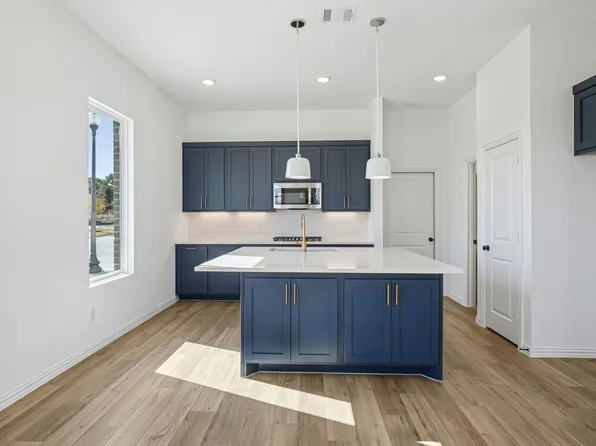 1102 Bexar Ln, Plano, TX 75075