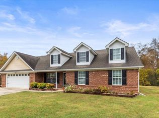 425 Creeks Jewell Dr, Ringgold, GA 30736