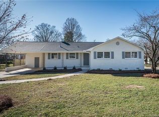 3844 Sudbury Rd, Charlotte, NC 28205