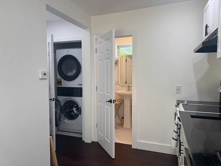 105 Summit Ave #1B — Photo 8