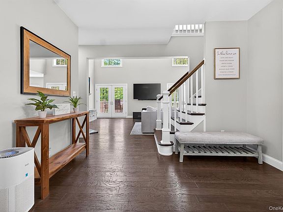 3rd image of 428 Prosperous Valley Road