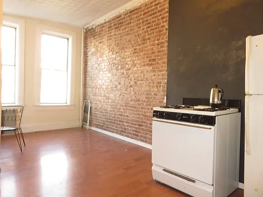 Rented by Rennit Inc. | media 2