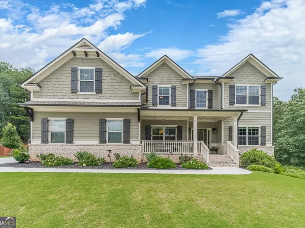 1448 Henderson Ridge Ln, Loganville, GA 30052