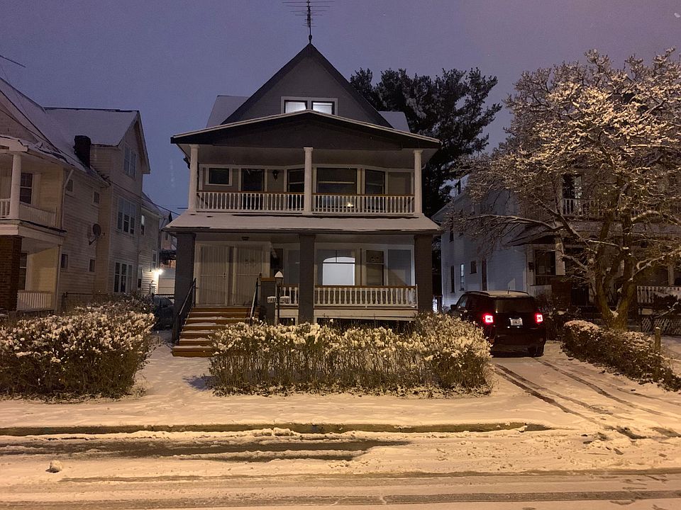 1st image of 11408 Fairport Ave