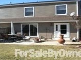 1534 E Stonehenge Dr, Sycamore, IL 60178