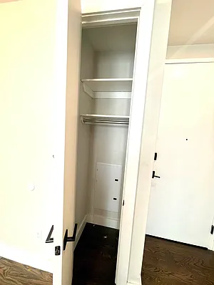 Rented by Evergreen Realty & Investments | media 23