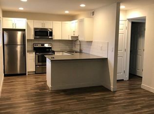 3836 E Earll Dr #21, Phoenix, AZ 85018