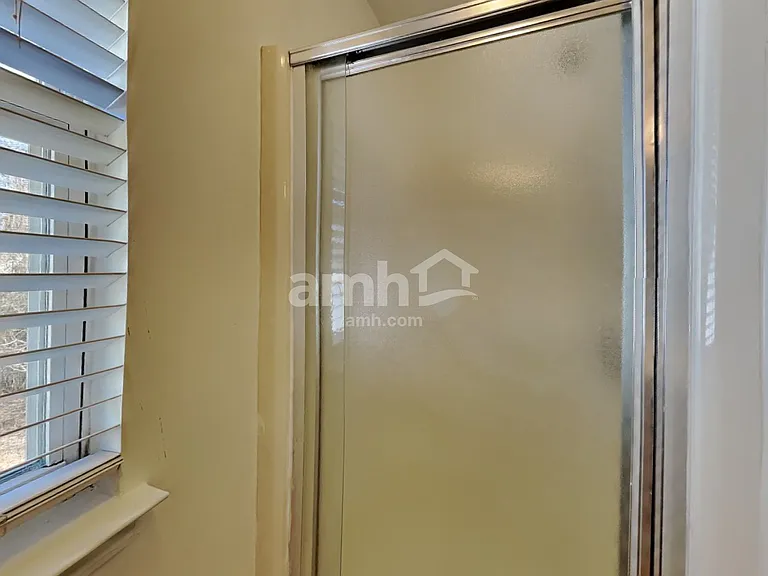 11405 Hawk Roost Ct — Photo 13