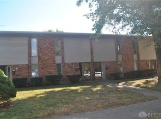 2444 Red Coach Dr, Springfield, OH 45503